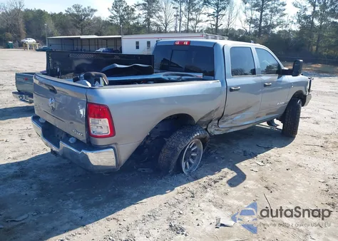 2020 Ram 2500 Tradesman 4X4 6'4 Box z USA, uszkodzony, nr VIN 3C6UR5CL8LG281711